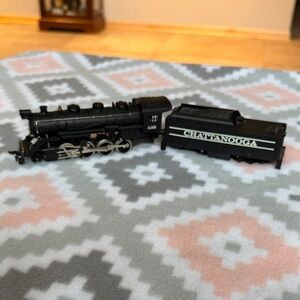 Vintage Tyco HO scale Chattanooga Choo Choo 2-8-0 steam locomotive and tender.